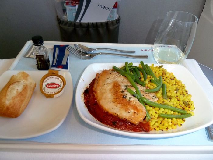 Canada air meal business food inflight class meals flight chicken airreview aircanada tomato salad slivers