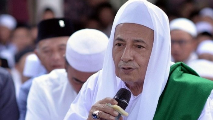 Kegiatan sosial dan kemasyarakatan yang diinisiasi Habib Luthfi