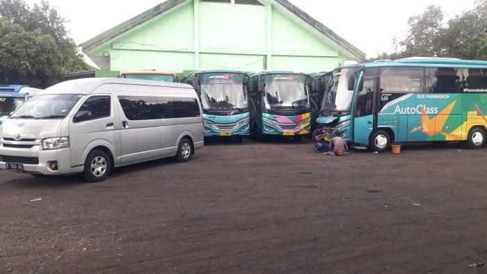 Sewa hiace bandung