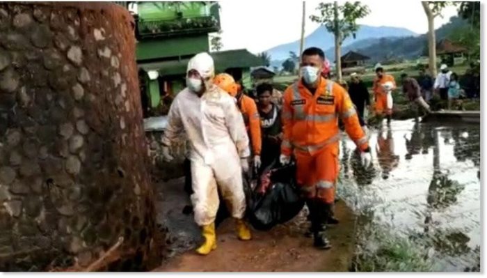 Banjir di kabupaten bandung