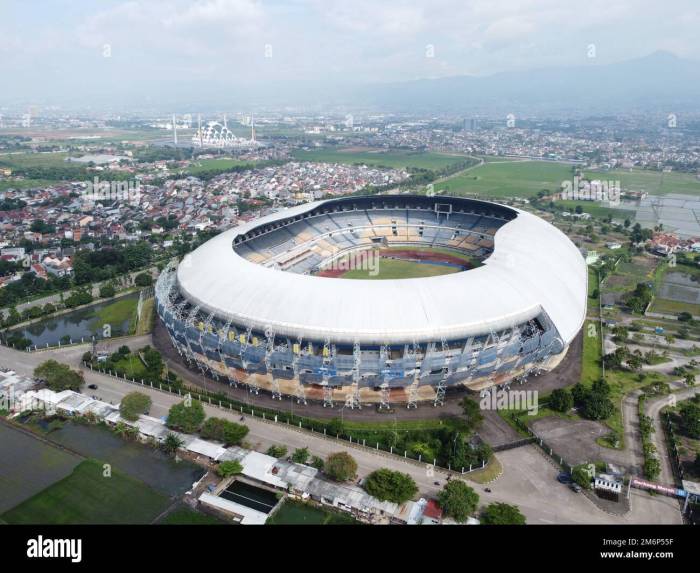 Bandung lautan api stadium gelora java west indonesia toa athletics mostly matches association located district football also used