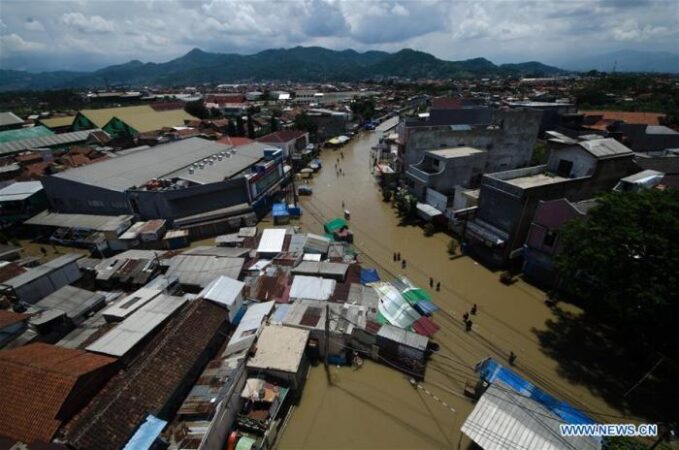 Gambar banjir di bandung