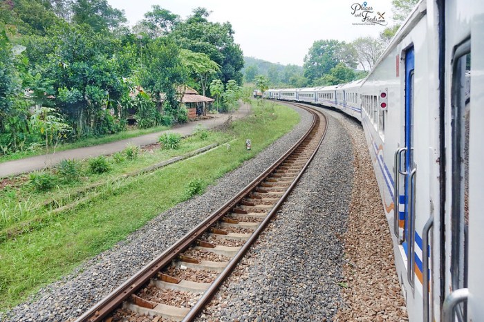 Train bandung jakarta experience