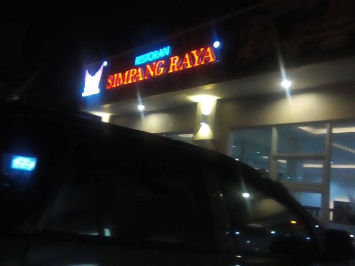 Rumah makan simpang raya bandung