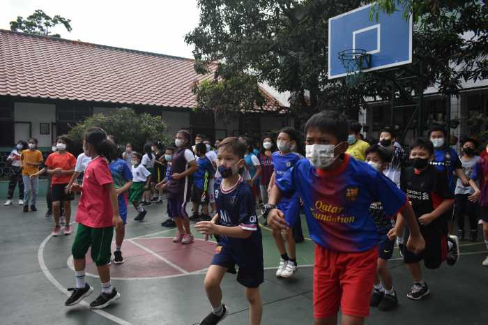 Cabang olahraga dalam pon xix di bandung