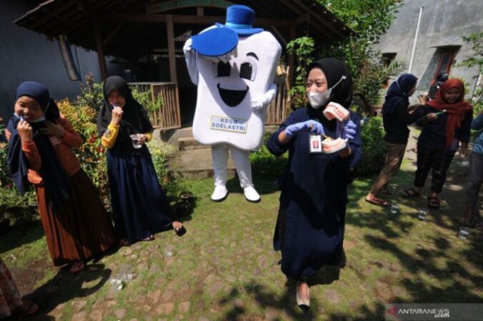 Aktivitas penyuluhan kesehatan gigi di ykgi bandung