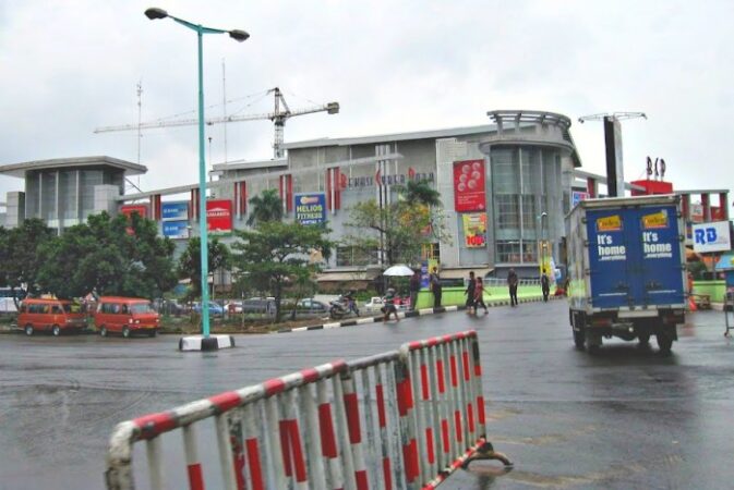 Travel bandung bekasi cyber park