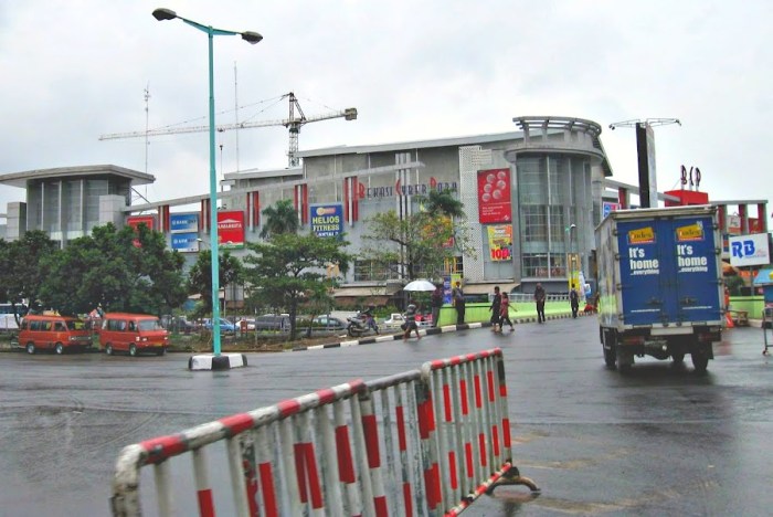 Travel bandung bekasi cyber park