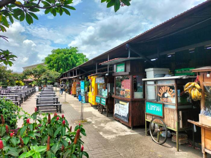 Tempat makan lesehan di bandung