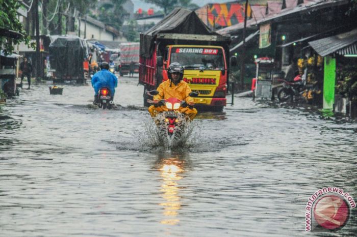 Pasar baru bandung banjir