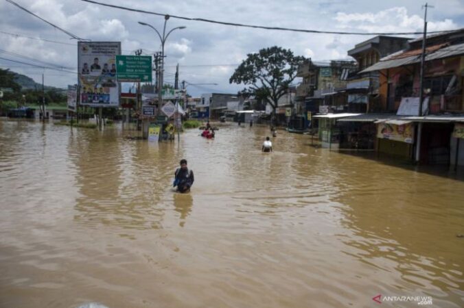 Banjir bandang di pacet kabupaten bandung