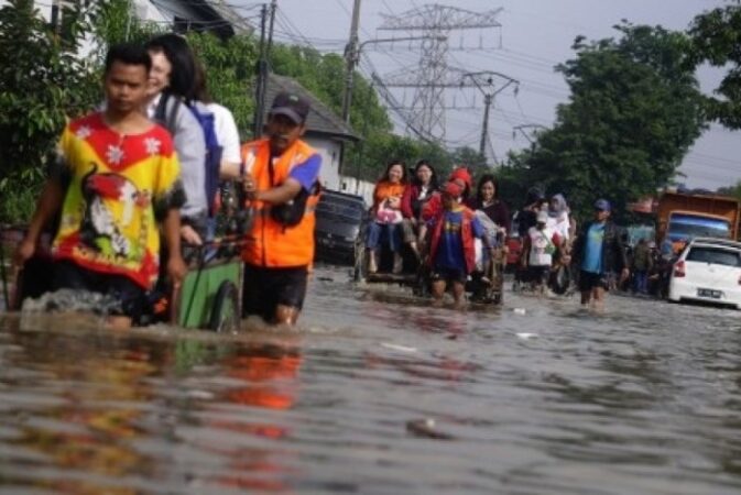 Banjir bandung barat tidak ada komen aa gym