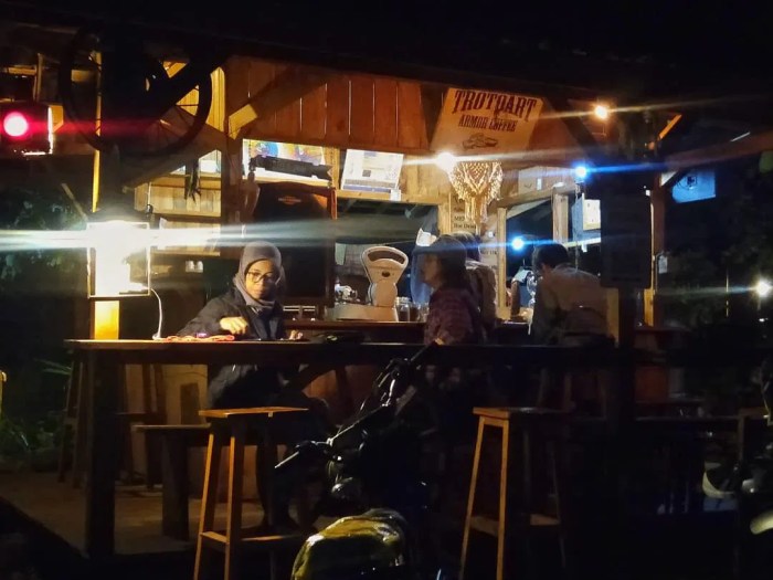 Tempat makan di bandung 24 jam