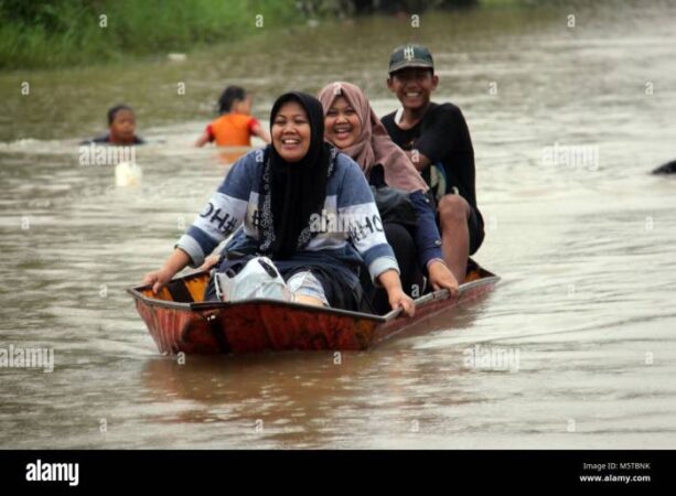 Berita tentang banjir bandang di bandung