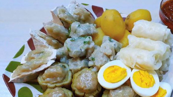 Siomay bandung makan terkenal enak kulinerbandung baso tahu