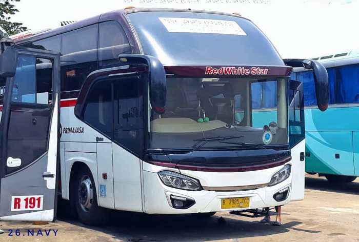 Selamat travel bandung karawang shuttle perjalanan agen